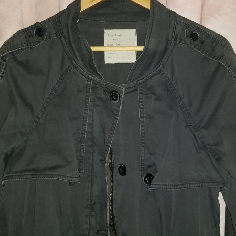 Jacket - Picture 2 of 7